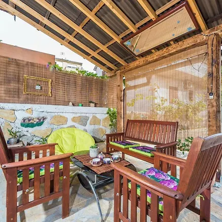 דירה Little House *